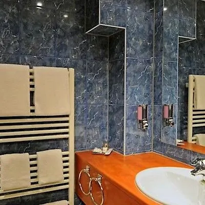 كلاسيك فندق 3*